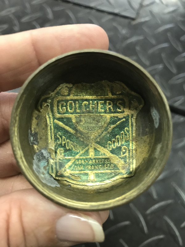 C10DD68B-1331-40B9-83C6-4B59C589E5DE