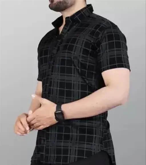 Men's Checked Regular Spread Collar Black Shirts (R301)