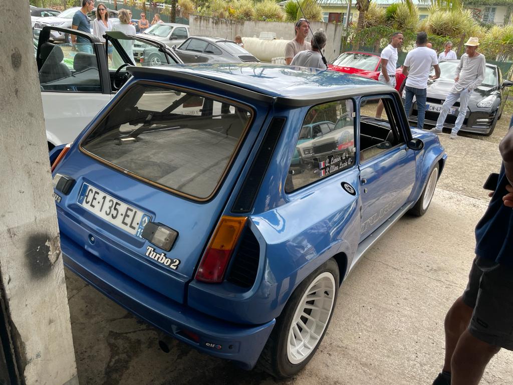 C034D0EF-9C0D-4B15-B220-975B61AB9D6D