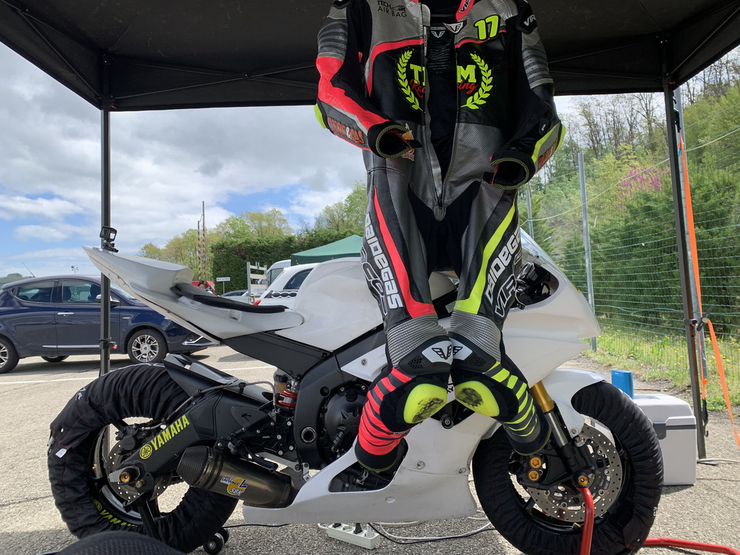 5FE24688-A4F2-4A1B-9A64-9BE8ED9D410B