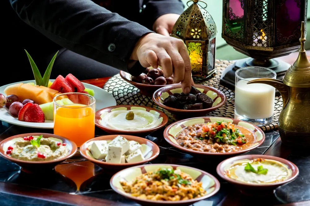 Must Try Food Places in Dubai