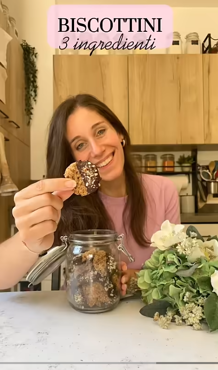 Biscottini Mandorle E Datteri