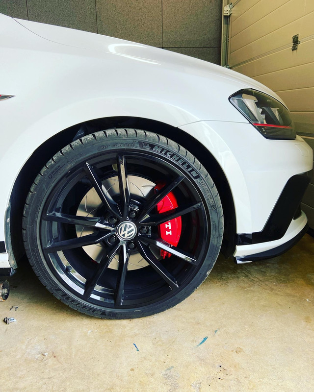 A156AC30-9410-4FA9-ADEB-52C0C2A8AC6C