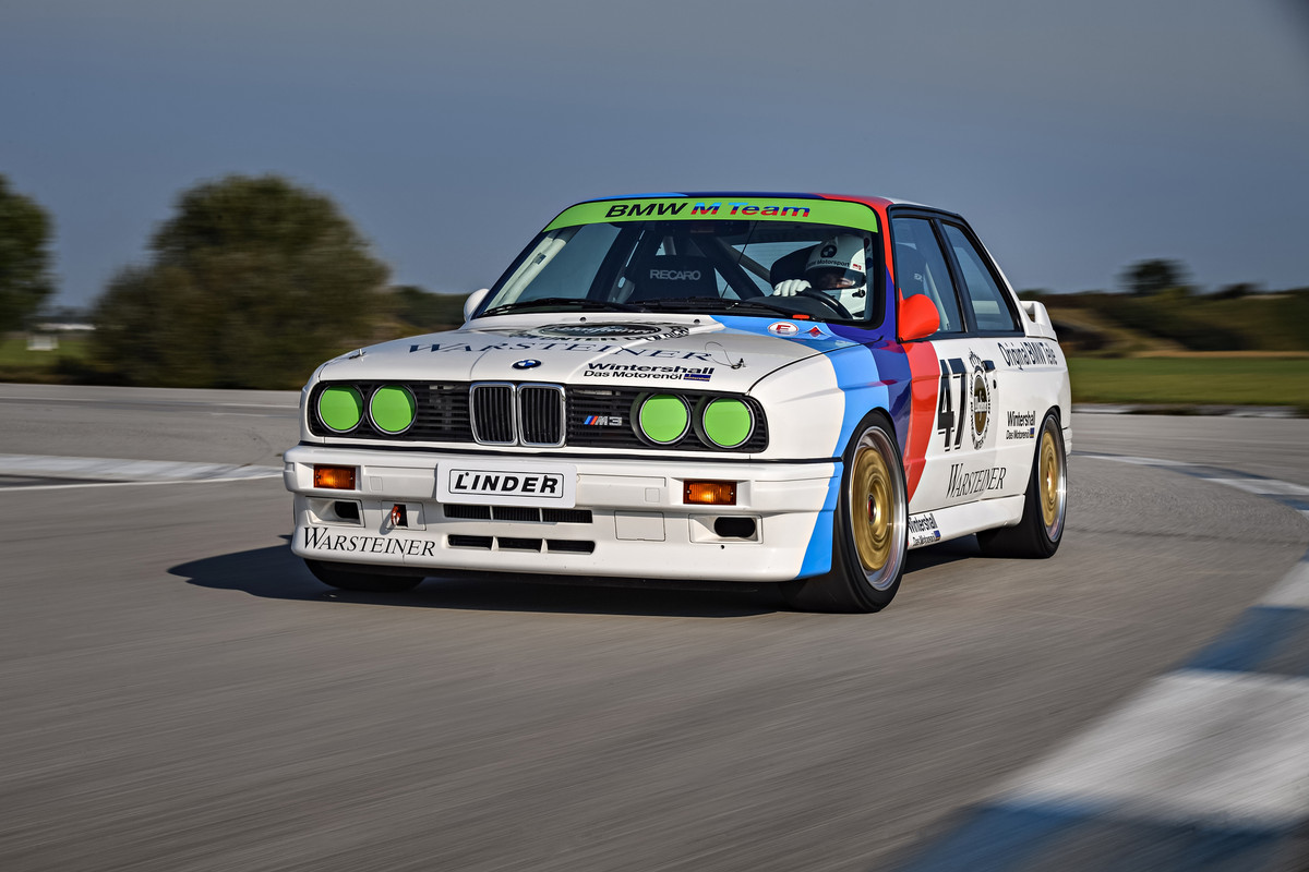 P90237123_highRes_the-bmw-m3-dtm-e30-0