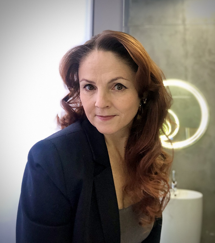 BEF20CBE-1327-42C7-BCF2-4B395DA28541