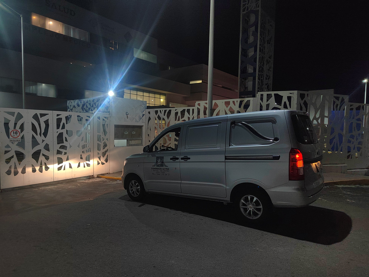 Carroza Funerales La Paz 2