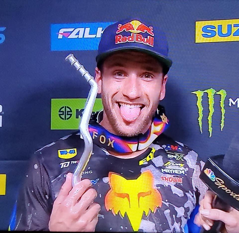 55297DA4-87A8-4193-8C55-FA17DEC234FD