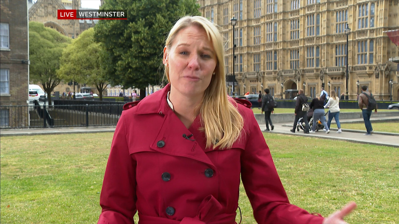 07.04 - 13.30.00 - BBC Wales Today. News and weather from BBC Wales. ....ts_snapshot_12.21.318