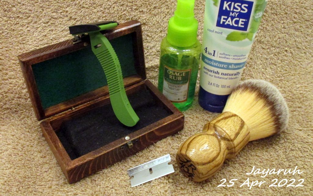 [Image: sos220425.jpg]