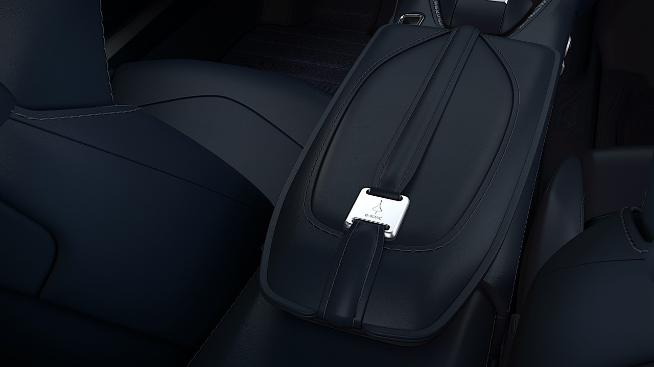 Aston Martin DBS Superleggera Concorde Special Edition (5)