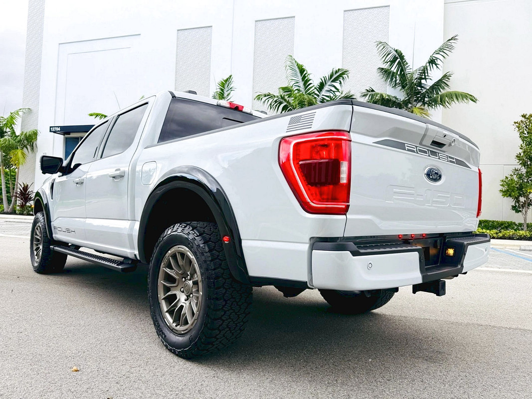 Vehicle thumbnail 14