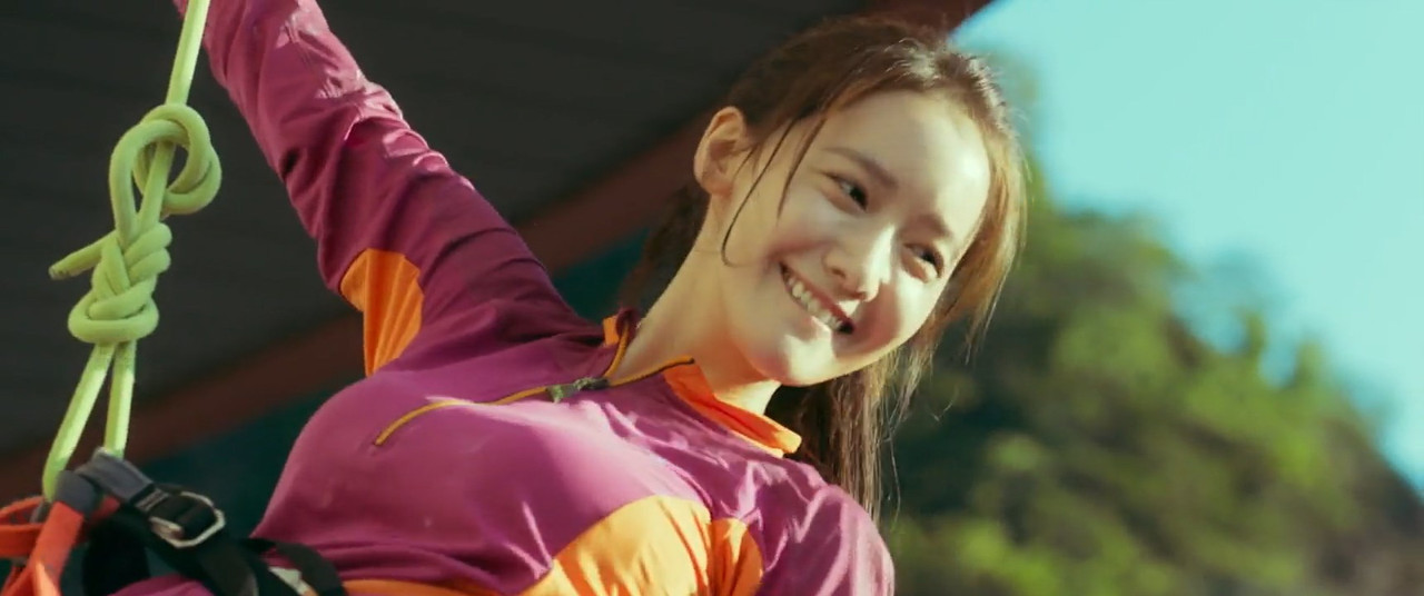 EXIT 2019 BluRay [Hindi + Tamil + Korean] 480p 720p ESub Screenshot