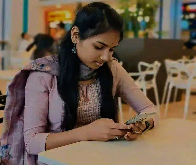 Cute slim gf giving bj to boyfriend leaked mms part 2