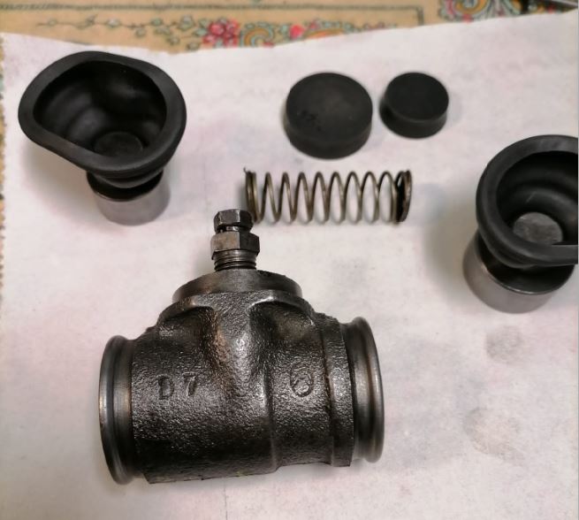 11A REFECTION CYLINDRE ROUE ORIGINE