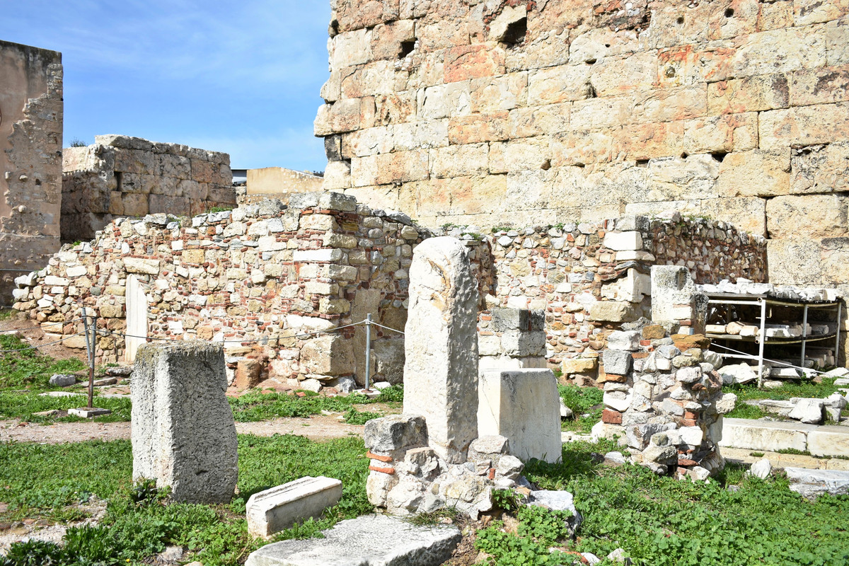 Βιβλιοθήκη του Αδριανού (6)