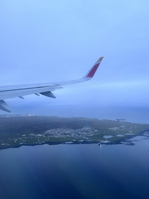 21 DIAS EN MI SEGUNDO VIAJE A LA TIERRA DEL HIELO Y FUEGO (en construccion) - Blogs de Islandia - 26/06/2025 Península de Reykjanes, pisamos la erupcion de 2023. (1)