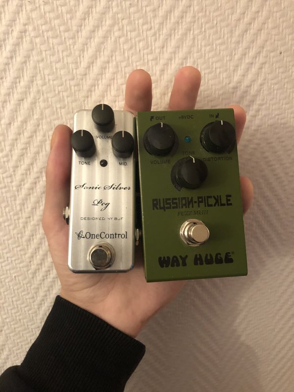 42D44679-30EF-40DC-8202-9BD1C811529C