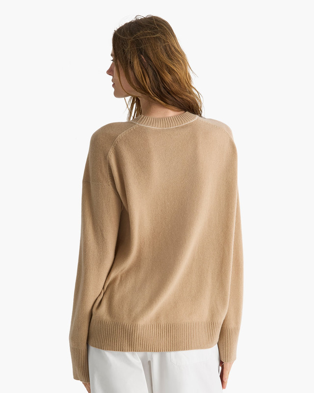 W80096AL CREW NECK SWEATER FAWN PS26 0093