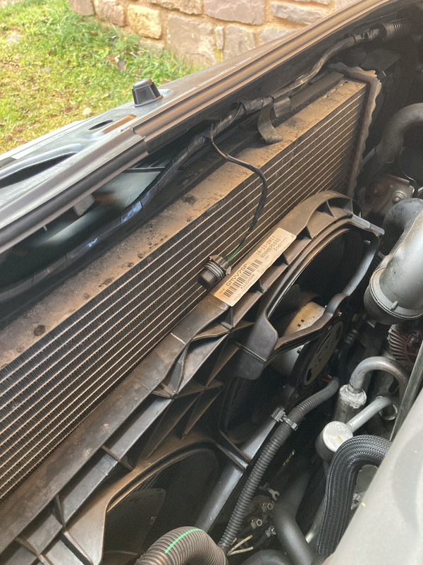 F57DCA24-8961-4CB6-88D4-F5C6A0BF8473