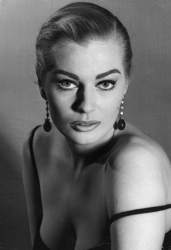 anita_ekberg_me45