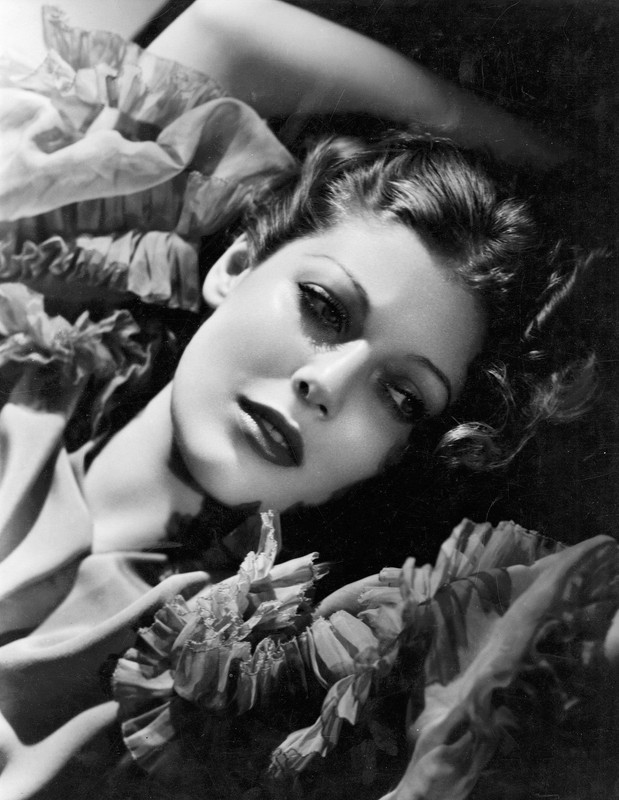 loretta_young_d77