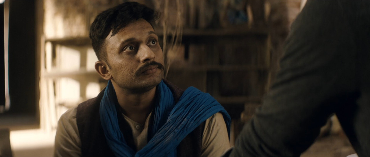 Article 15 2019 WebRip [Hindi] 480p, 720p, 1080p ESub Screenshot