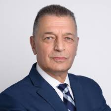 Η ΕΔΡΑ ΤΟΥ ΠΑΡΑΙΤΗΘΕΝΤΟΣ Α. ΣΤΕΦΑΝΗ ΠΗΓΑΙΝΕΙ ΣΤΗ ΛΕΣΒΟ