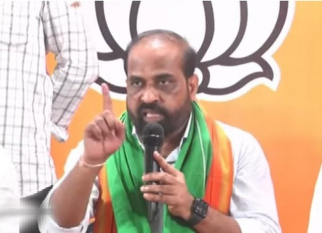 బీజేపీ జాతీయ కార్యదర్శి సత్యకుమార్ వైసీపీ పాలనపై ధ్వజమెత్తారు. బీజేపీ జాతీయ కార్యదర్శి సత్యకుమార్ వైసీపీ పాలనపై ధ్వజమెత్తారు.