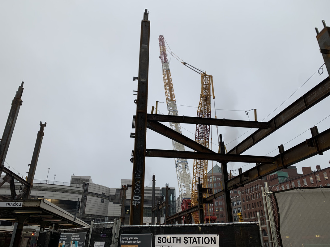 44956927-5466-40F3-9E1B-6A63E7FFB423