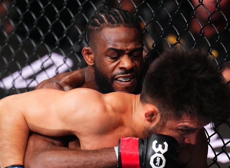 Алджамейн Стърлинг изкова трудна победа над Хенри Сехудо