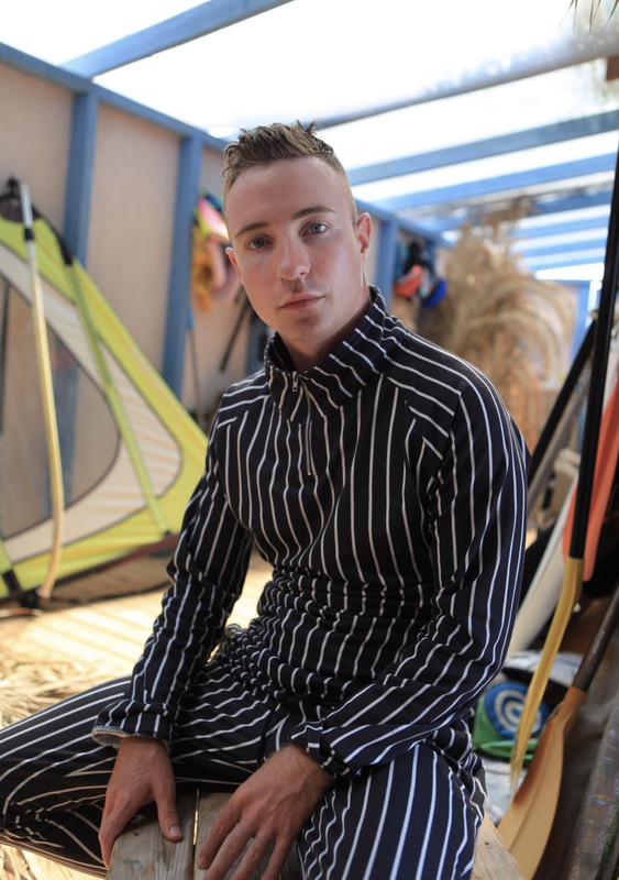 9DBE3C44-A5E3-4A26-A6D3-CB214BC62662