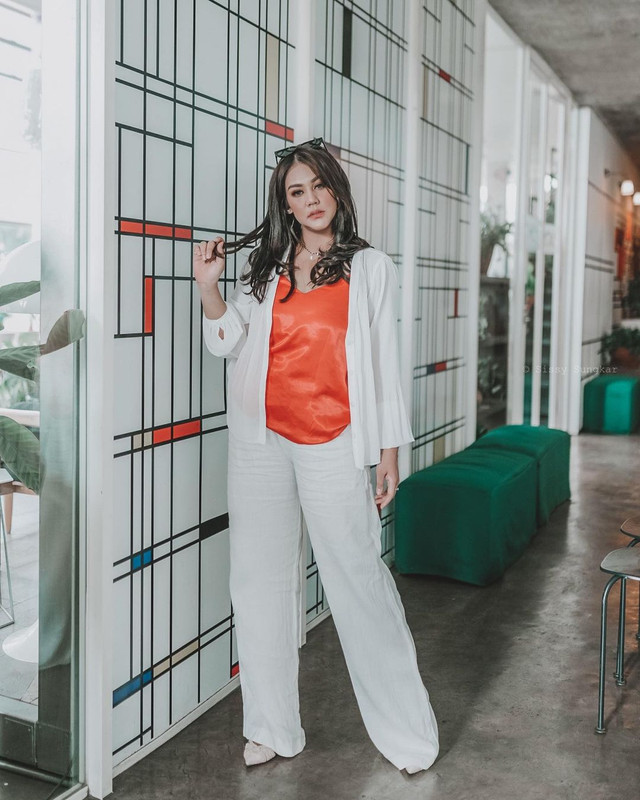 Artis peran Sissy Prescilla