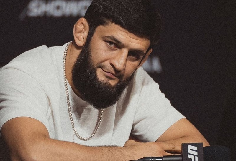 Хамзат Чимаев: Майка ми иска да се оттегля от ММА