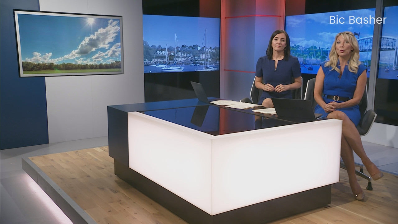 07.18 - 18.00.01 - ITV News West Country. Breaking news and current s....ts_snapshot_18.16.303
