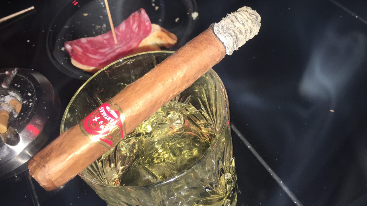 04D17D5B-A077-4A74-9380-54E80B2DC4DE