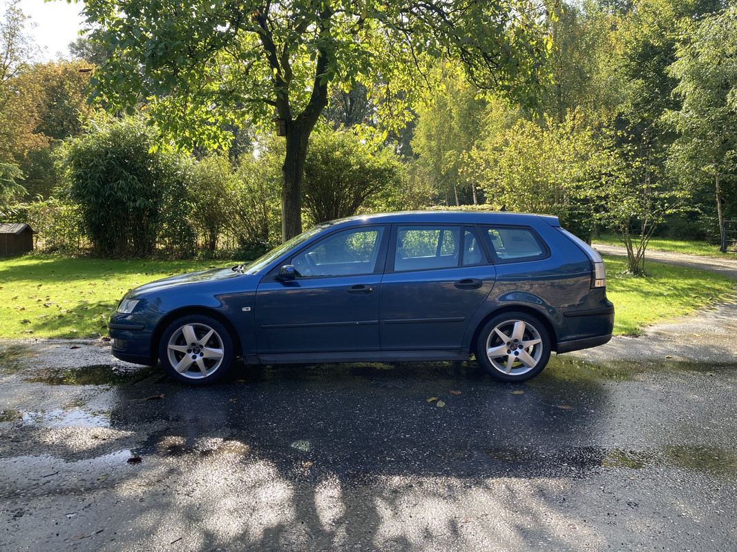 0D2D6883-903F-49FF-A3F1-2D973052A625