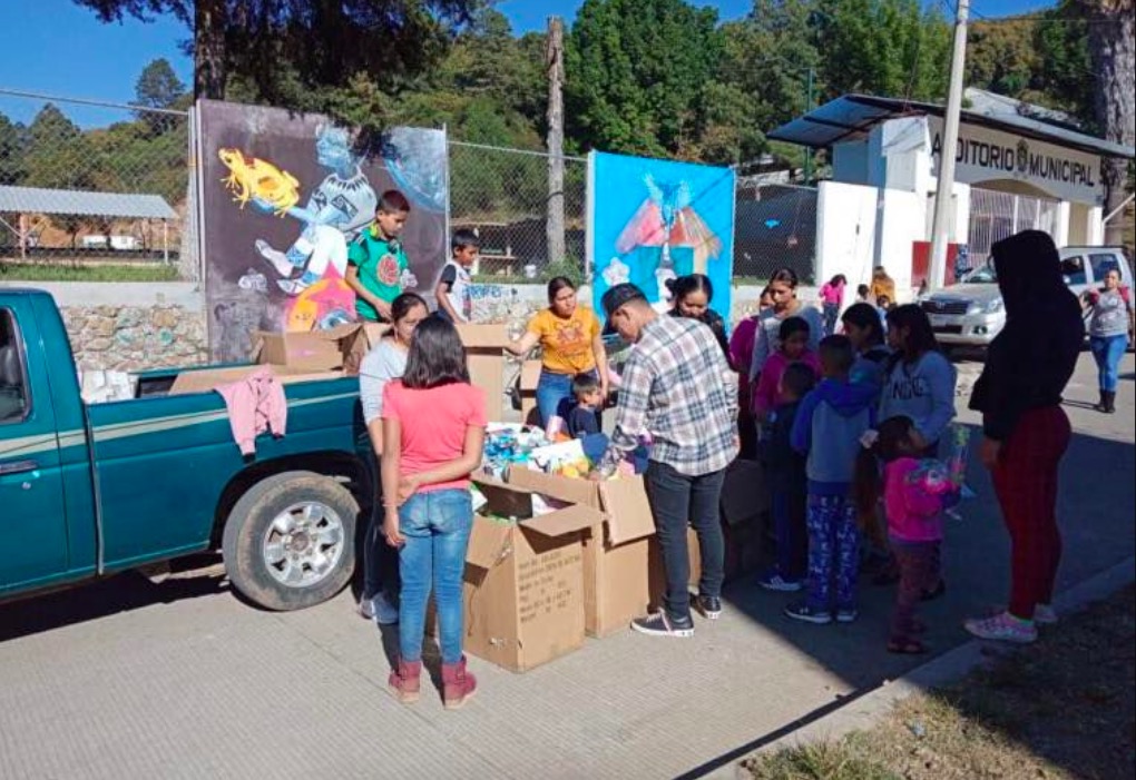 CJNG regaló juguetes a niños en Michoacán durante el festejo de reyes magos