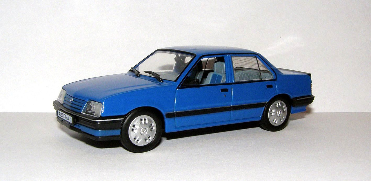 1986 Opel Ascona (C3) 1.8i (IXO Models for Eaglemoss Publication