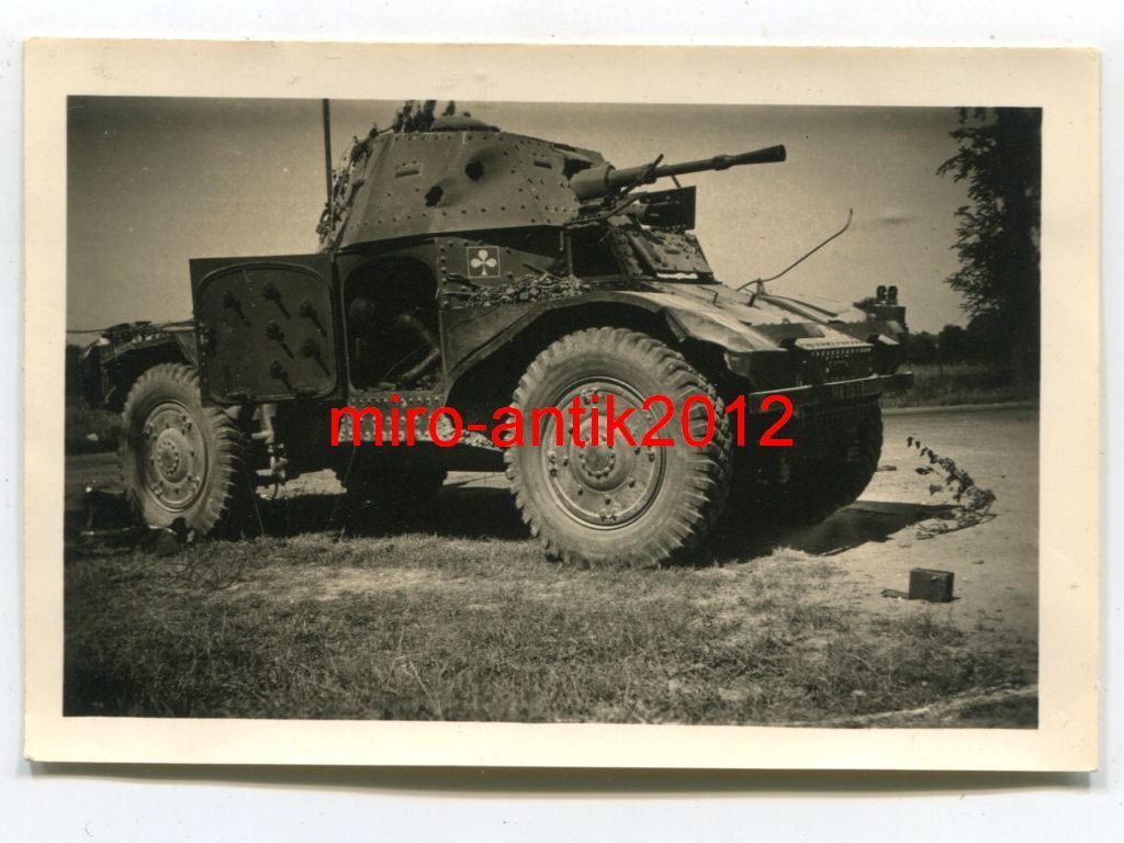 zerstörter engl. Panhard 178, Panzerspähwagen, S