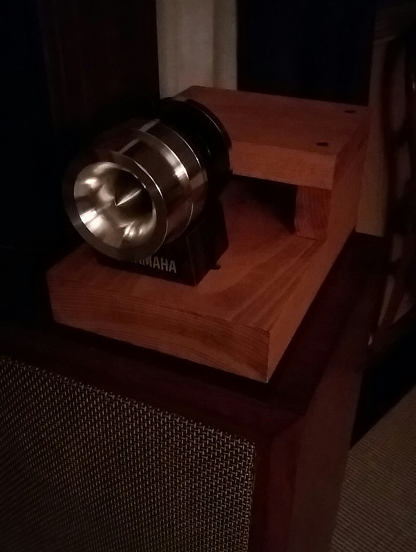 78F6BB81-D008-4E95-B2E0-230CED1C9771