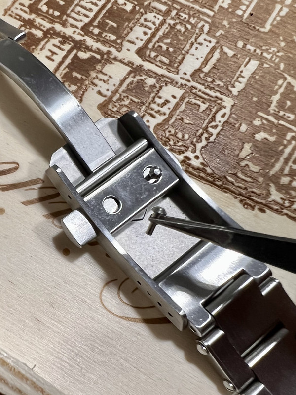 F959EB5F-B43E-408C-9ED3-04627C449EF9