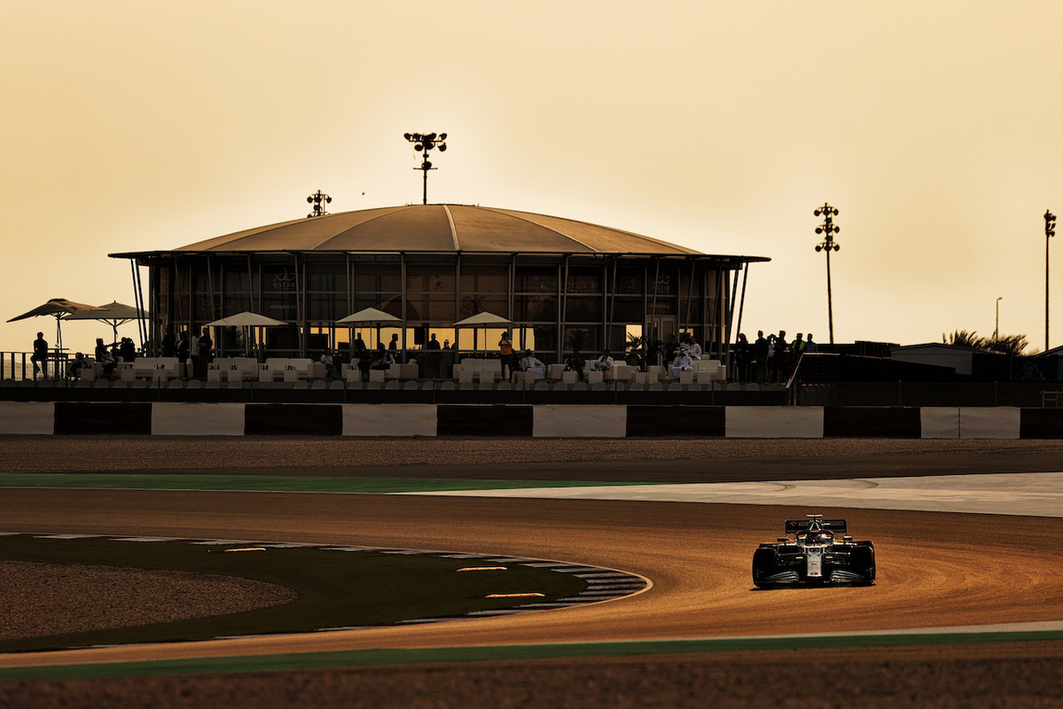 [Imagen: f1-gp-qatar-sabato-144.jpg]