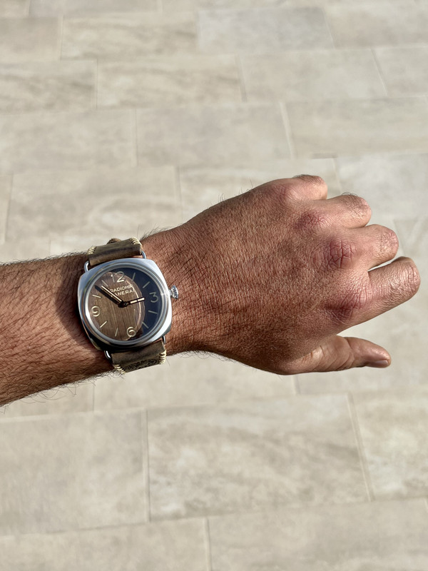 7DE1CD48-18AE-494A-B81D-9281BB6AA5F3