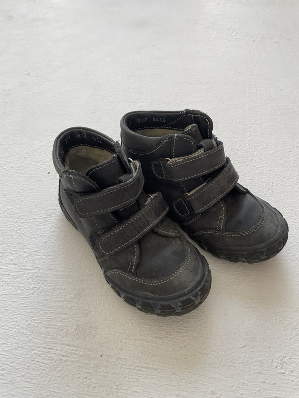 CB8B4936-568C-4ED8-B382-EF5EF53F9FB6