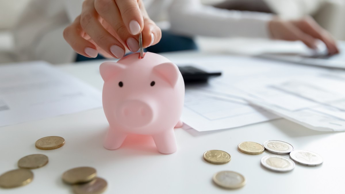 Hombre perdió todos sus ahorros; billetes se le echaron a perder por esta razón