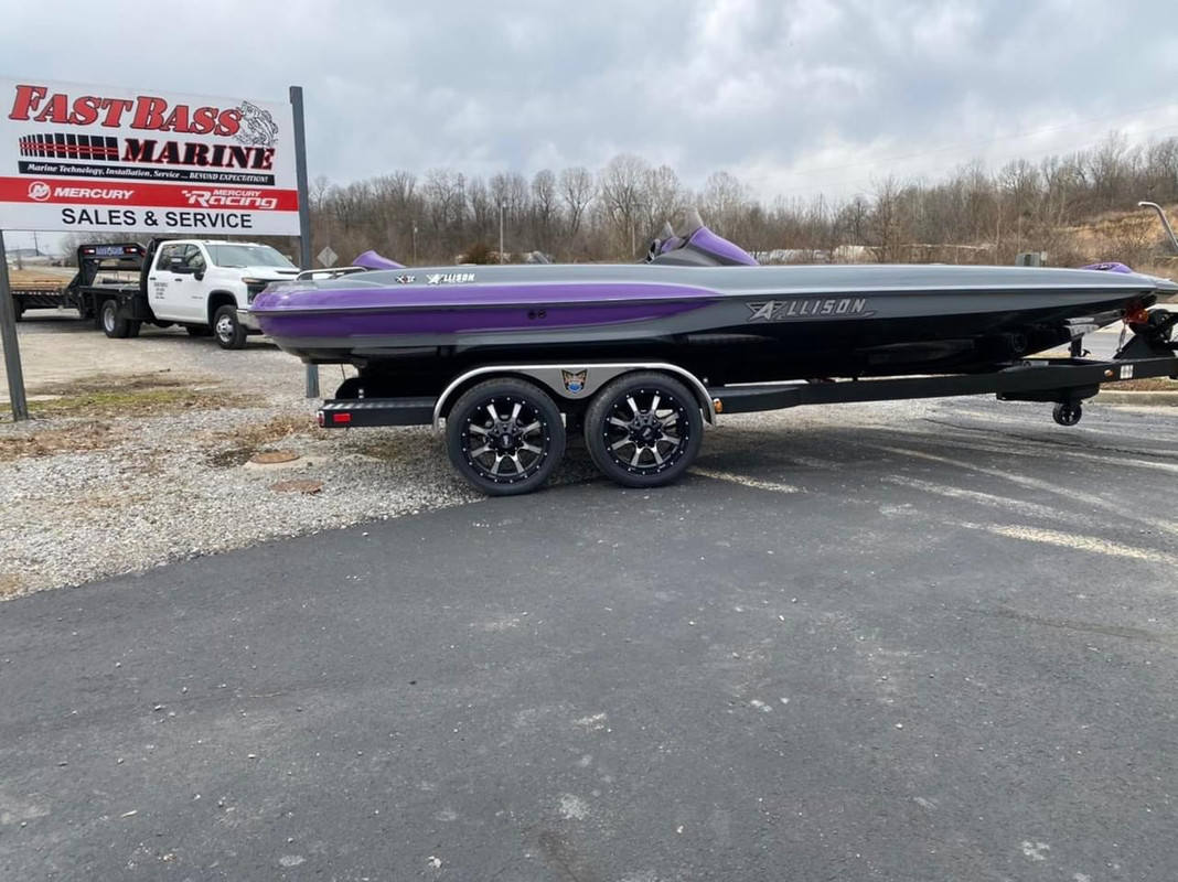 922D1A8B-5608-4046-9A01-41CD6D131034