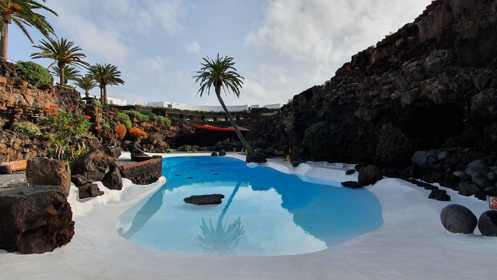 JAMEOS, CUEVA DE LOS VERDES Y LA GRACIOSA: la isla sin asfalto - Lanzarote: pisar la Luna sin dejar La Tierra (5)