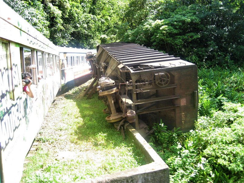 Tren Sierra Verde Exprés-22-2-2010 - Brasil y sus pueblos-2010 (34)