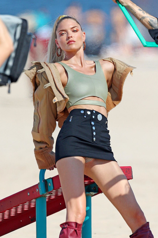 Martha-Hunt-VS-Photoshoot-11