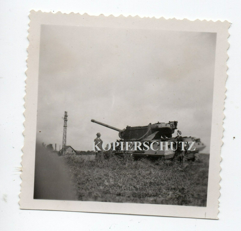 SDkfz Panzer Tank Sturmgeschütz Beute Kennung Zivilisten